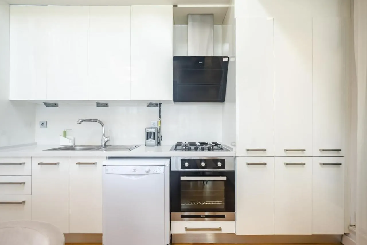 이스탄불 Chic Flat Near Public Transportation In Goztepe 아파트