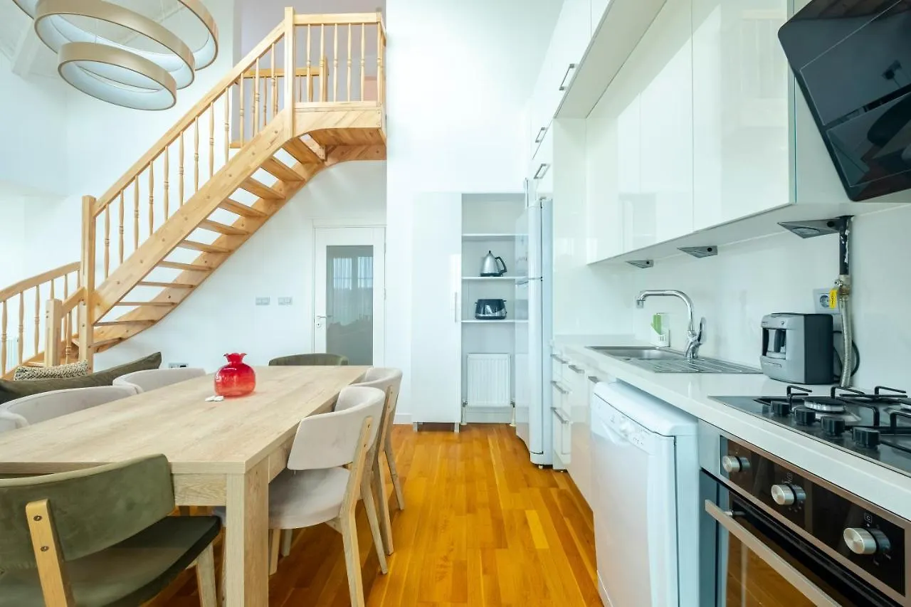 이스탄불 Chic Flat Near Public Transportation In Goztepe 아파트